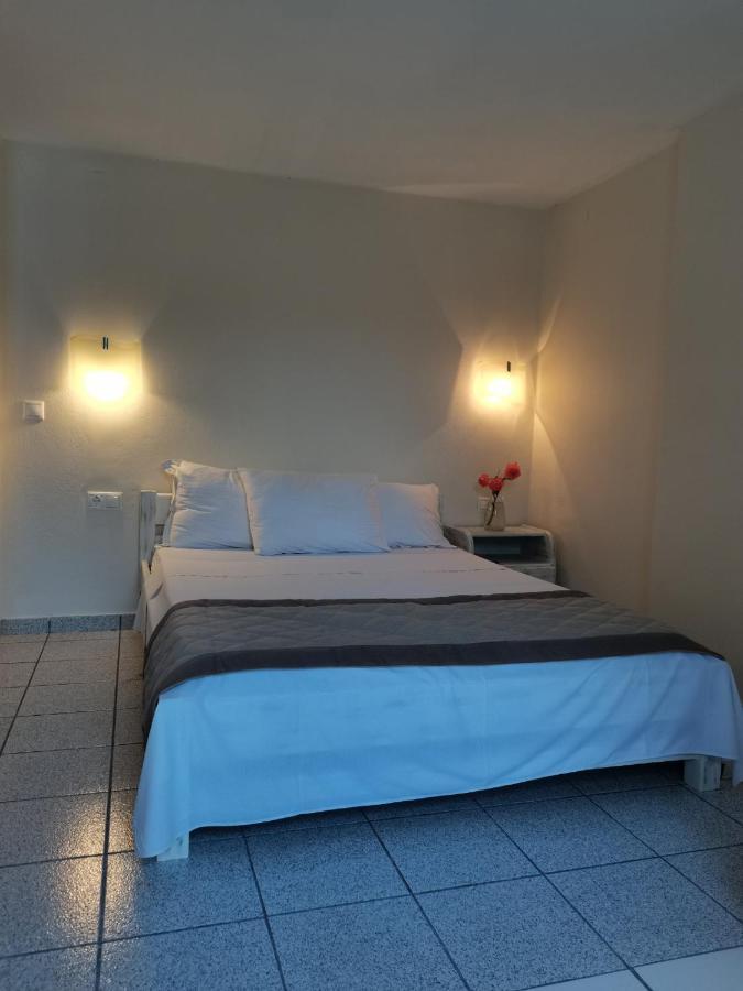 Sea Waves Apartments Néa Epídavros Eksteriør bilde